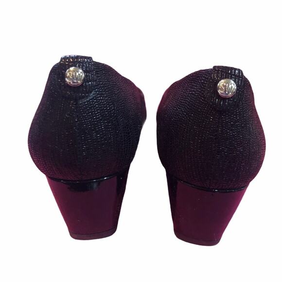 Stuart Weitzman Tofu Peep Toe Wedge Black 8.5 EUC - Picture 7 of 11